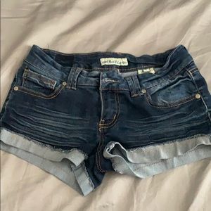 Dark blue stretchy short shorts !